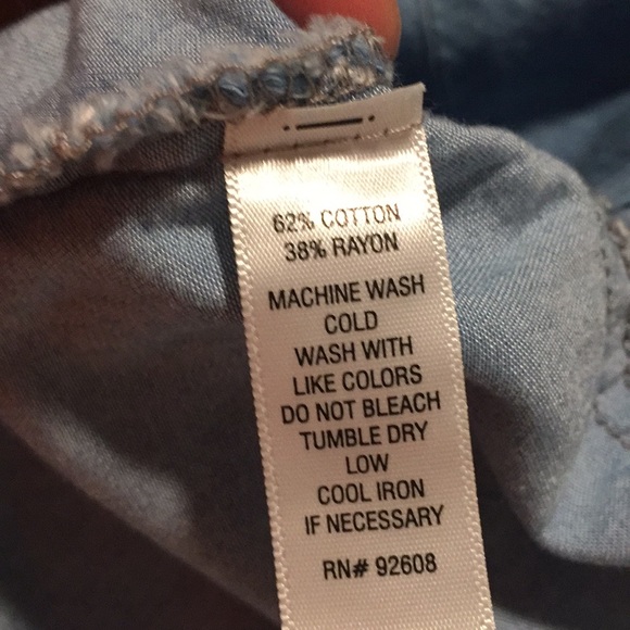 JW Style Blouse - Picture 5 of 10